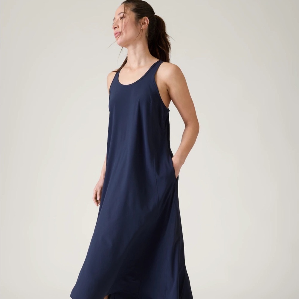 Athleta Maxi dress Medium Presidio Traveler Maxi Dress
